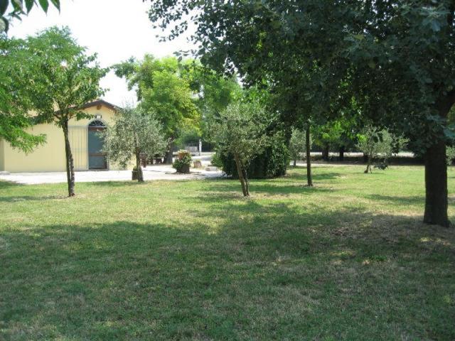 Al Parco Bed & Breakfast Ravenna Ngoại thất bức ảnh