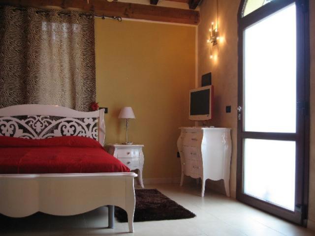 Al Parco Bed & Breakfast Ravenna Ngoại thất bức ảnh